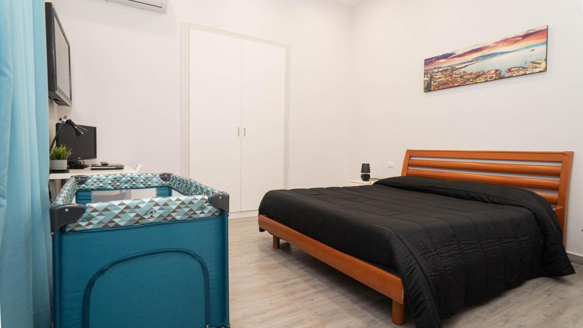 Casa Vacanze Alma B&B Grazioso Appartamento Sul Lungomare Di Pozzuoli A 300Mt Dal Centro E Dal Rione Terra By Movery エクステリア 写真