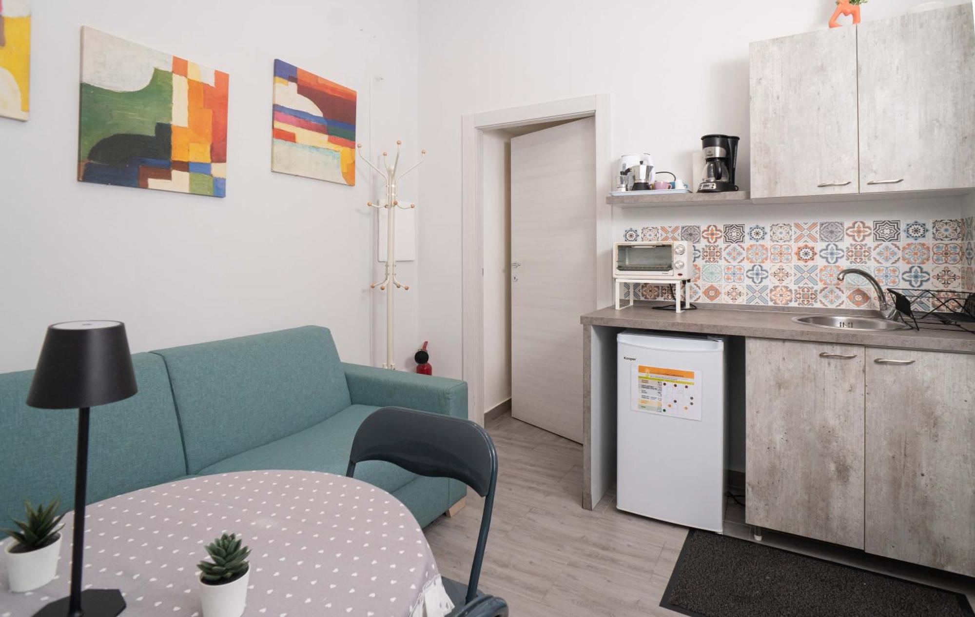 Casa Vacanze Alma B&B Grazioso Appartamento Sul Lungomare Di Pozzuoli A 300Mt Dal Centro E Dal Rione Terra By Movery エクステリア 写真