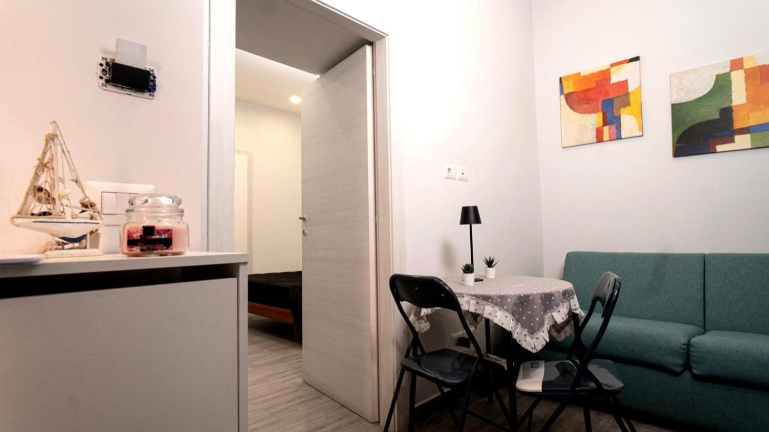 Casa Vacanze Alma B&B Grazioso Appartamento Sul Lungomare Di Pozzuoli A 300Mt Dal Centro E Dal Rione Terra By Movery エクステリア 写真